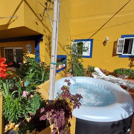 Casa Maestro Lelo – Acogedora Canaria Con Patios Y Jardines De Flores *