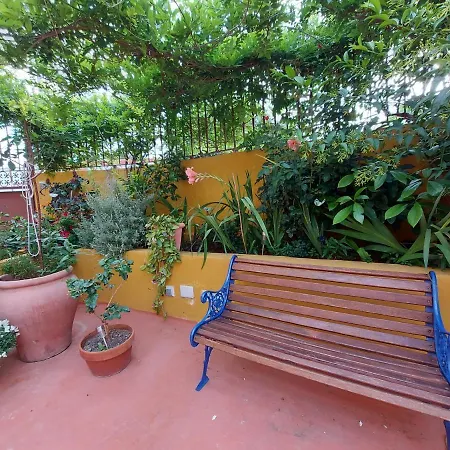 Сasa de vacaciones Casa Maestro Lelo – Acogedora Canaria Con Patios Y Jardines De Flores *
